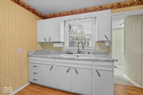 849 Elbert St, Indianapolis, IN 46227 photo 9