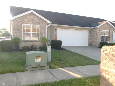 1049 E Crown Pointe Blvd, Greensburg, IN 47240