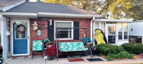 2883 Two Worlds Dr, Columbus, IN 47201