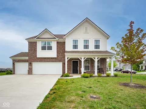 221 Common Loon Blvd, Cicero, IN 46034