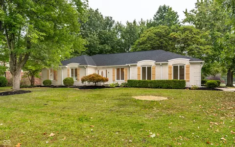 8729 Chapel Glen Dr, Indianapolis, IN 46234