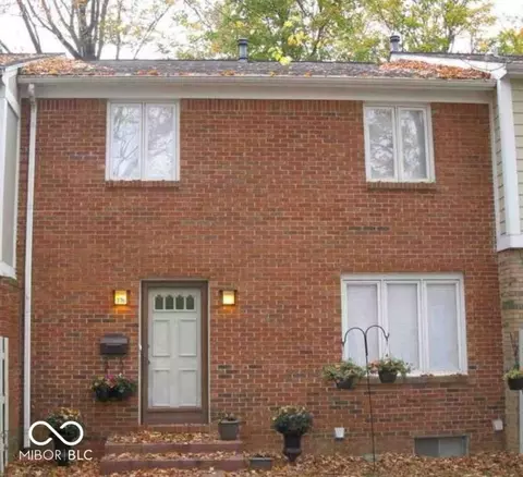 376 Aspen Dr, Carmel, IN 46032