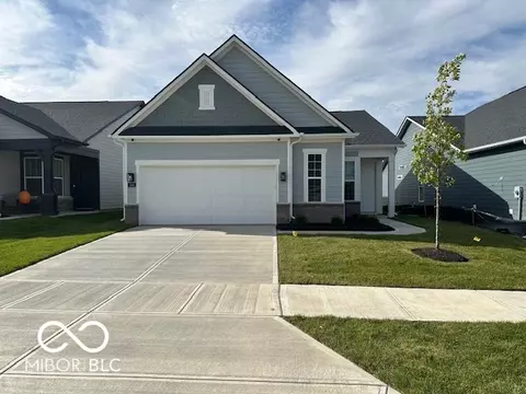 796 Daisy St, Greenwood, IN 46143