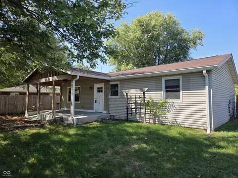 652 Berkshire Ct, Seymour, IN 47274