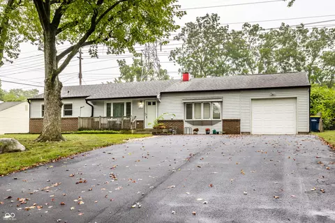 6611 Parker Ln, Indianapolis, IN 46220