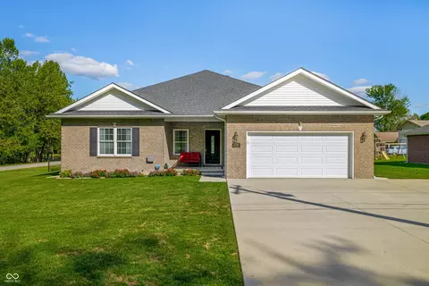 2701 N County Road 1000 E, Seymour, IN 47274