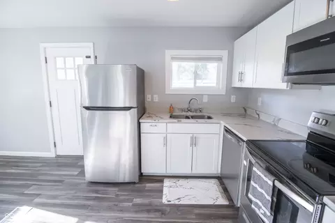 Kitchen - 8243 E 48th St, Lawrence, IN 46226 photo 1 of 2