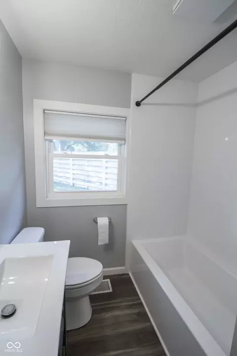 Bath - 8243 E 48th St, Lawrence, IN 46226 photo 1 of 3