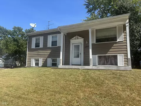 3955 Delmont Dr, Indianapolis, IN 46235