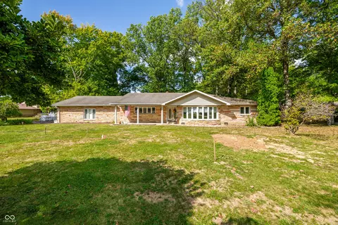 4194 E West Point Ct, Martinsville, IN 46151