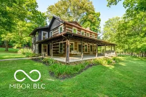 3016 Hoover Rd, Nashville, IN 47448