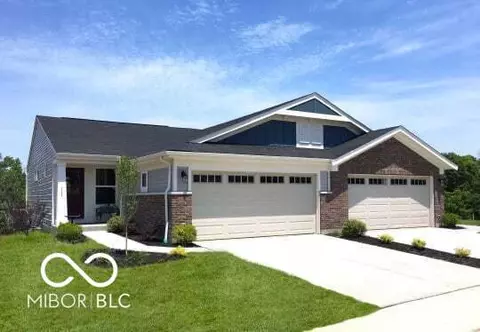 6037 Bluecrest Dr, Indianapolis, IN 46234