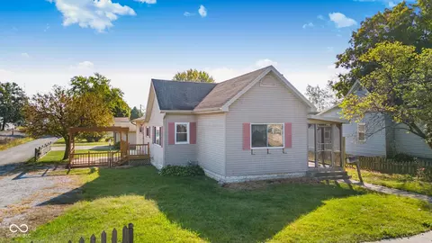 543 N East St, Tipton, IN 46072
