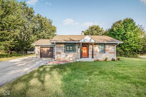 1081 Rita Dr, Greenwood, IN 46143