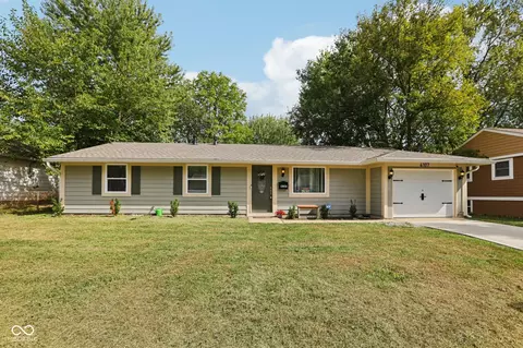 4107 Steinmetz Dr, Indianapolis, IN 46254