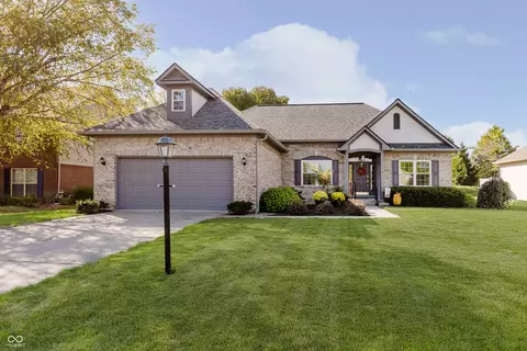 10677 Glenn Cairn Ct, Fishers, IN 46037