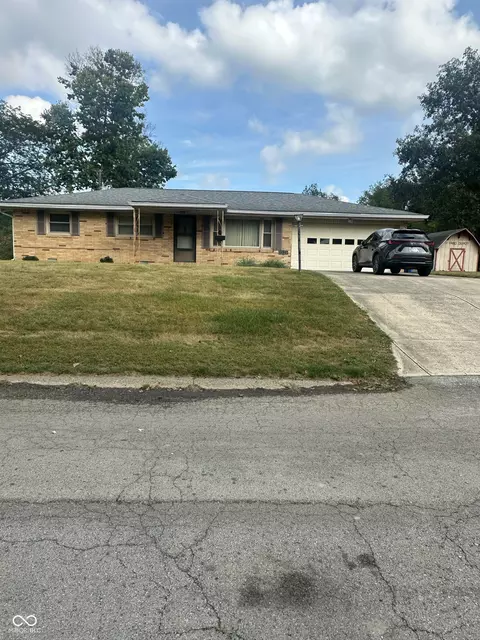 1520 Chesterfield Dr, Anderson, IN 46012