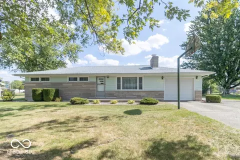 98 S Clearview Dr, New Castle, IN 47362
