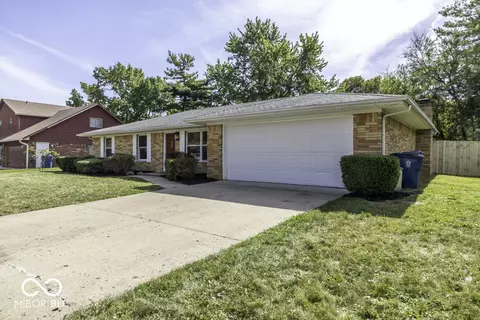 Exterior - 9425 Gemini Dr, Indianapolis, IN 46229 photo 2 of 6