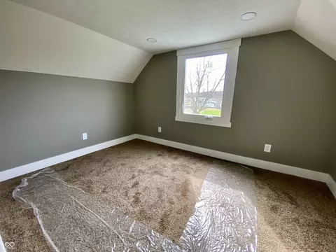 Bedroom - 11264 S Main St, Flat Rock, IN 47234 photo 7 of 8
