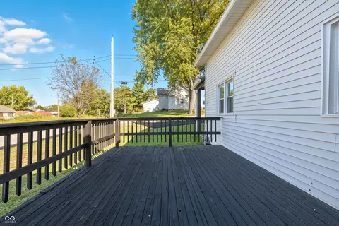 Exterior - 11264 S Main St, Flat Rock, IN 47234 photo 5 of 7