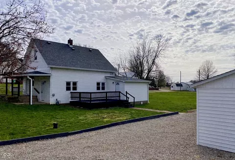 Exterior - 11264 S Main St, Flat Rock, IN 47234 photo 3 of 7