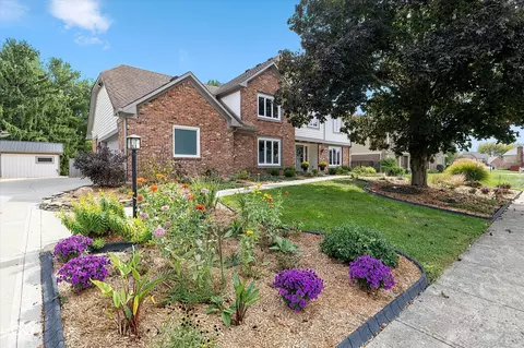 12901 Harrison Dr, Carmel, IN 46033