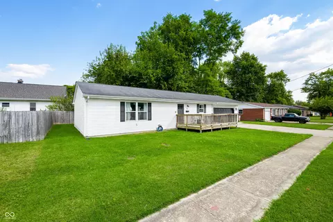 661 Smith St, Columbus, IN 47201