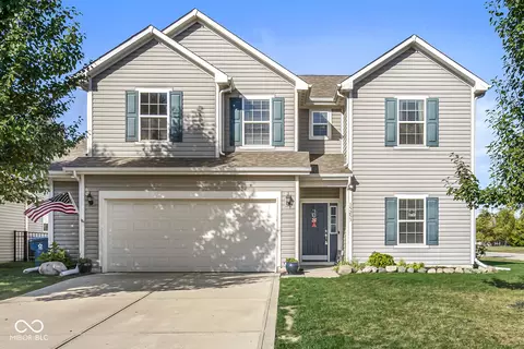 15253 Silver Charm Dr, Noblesville, IN 46060