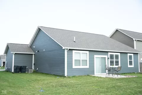 Exterior - 661 Kilmore Dr, Pendleton, IN 46064 photo 7 of 7
