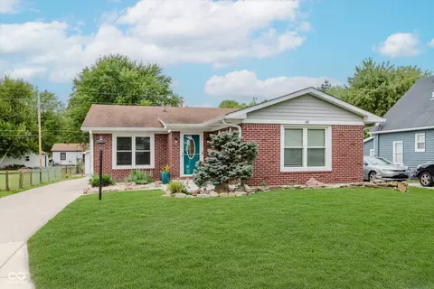 68 Irma St, Bargersville, IN 46106
