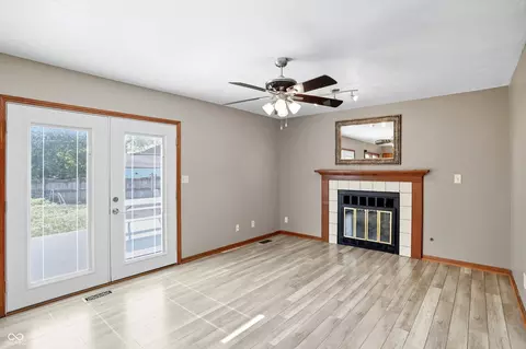 6937 Mapleton Ct, Indianapolis, IN 46214 photo 17