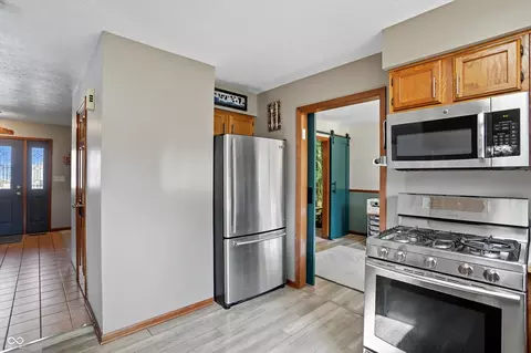 6937 Mapleton Ct, Indianapolis, IN 46214 photo 14
