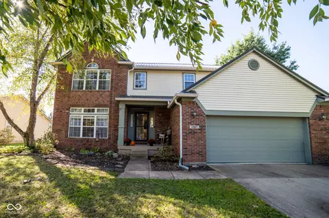 1287 Autumn Dr, Mooresville, IN 46158