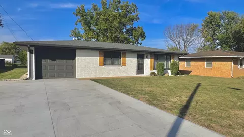 718 Hawthorne Ave, Anderson, IN 46011