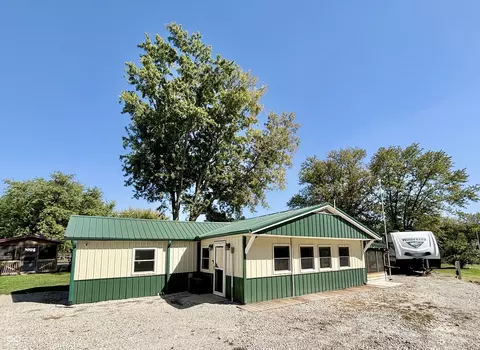 1153 Plum Ct, Kingman, IN 47952