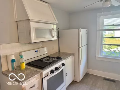 Kitchen - 405 E Bishop St, Walton, IN 46994 photo 3 of 3