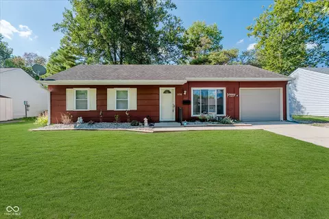 256 Bittersweet Dr, New Whiteland, IN 46184