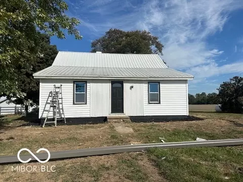 Exterior - 3334 E Grain Bin Rd, Wingate, IN 47994 photo 2 of 5