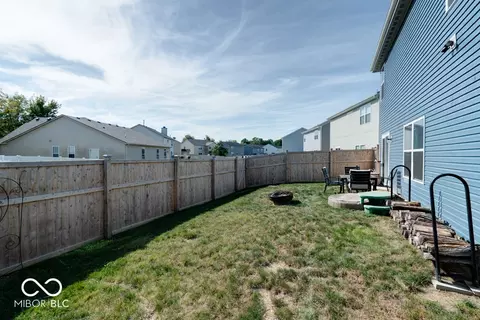 Exterior - 234 Winding Brook Way, Pendleton, IN 46064 photo 4 of 7