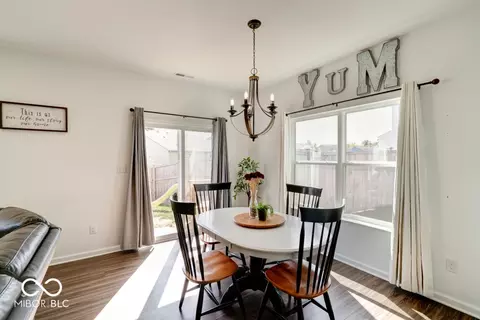 Dining - 234 Winding Brook Way, Pendleton, IN 46064 photo 1 of 2