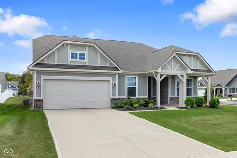 Exterior - 9899 Constellation Dr, Pendleton, IN 46064 photo 2 of 11