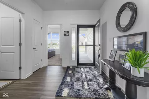 Entry Way - 9899 Constellation Dr, Pendleton, IN 46064 photo 2 of 5