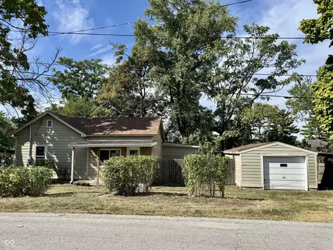 39 Martinsville St, Greencastle, IN 46135