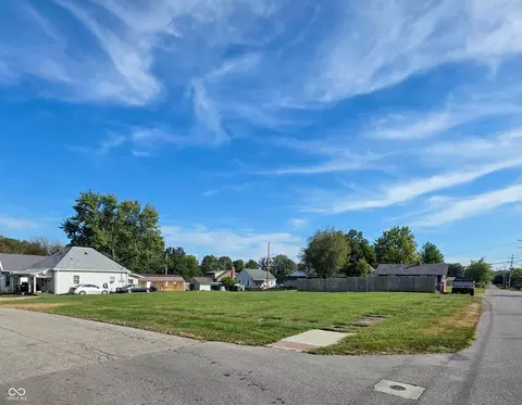 1129 Roosevelt St, Linton, IN 47441