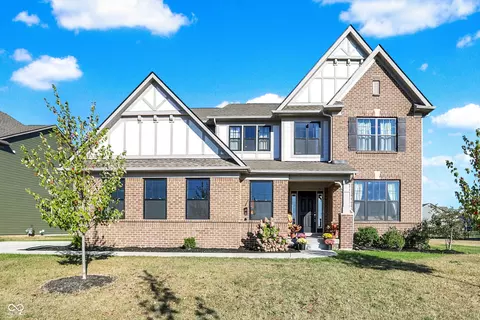 16741 Carlton Rd, Westfield, IN 46074