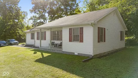 75 Ripley St, Vernon, IN 47282