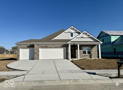 2585 Kingman Dr, Whitestown, IN 46075