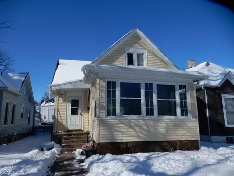1205 S 8th St, Terre Haute, IN 47802