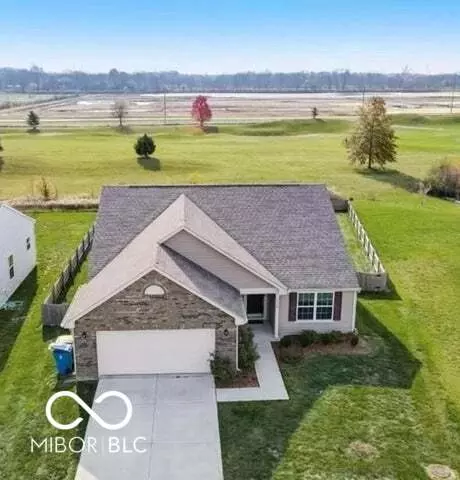 4758 Chip Shot Ln, Indianapolis, IN 46235